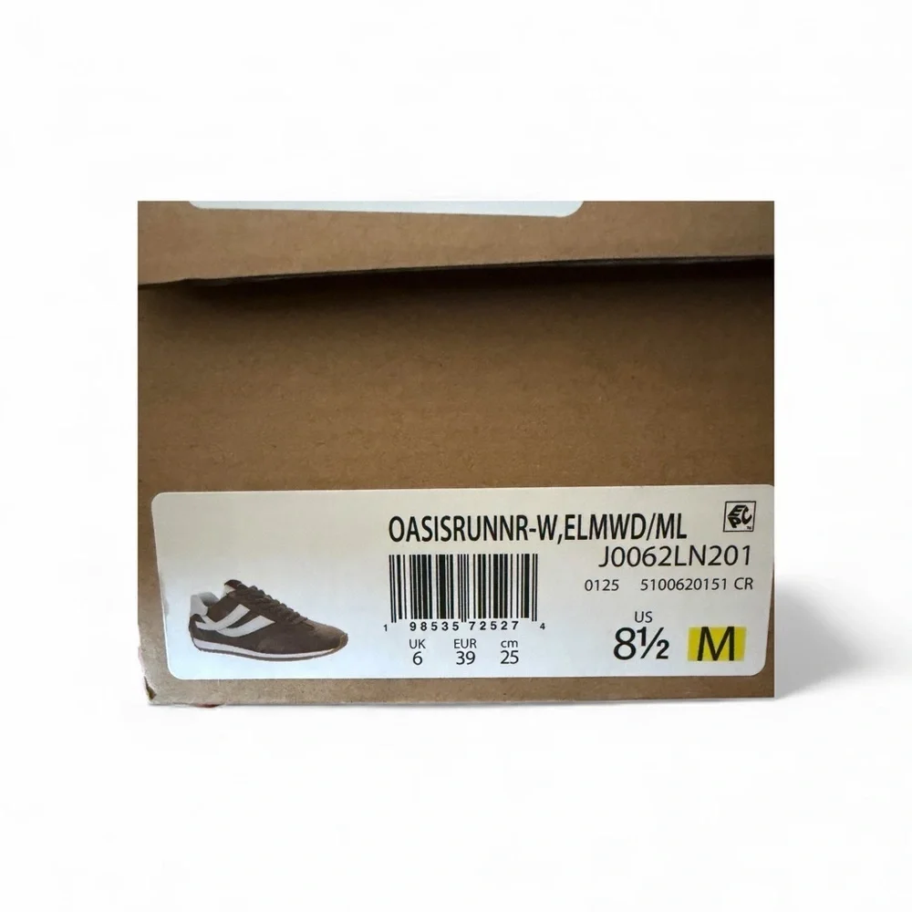 Vince Oasis Lace Up Sneakers in Elmwood/Milk - Picture 2 of 4